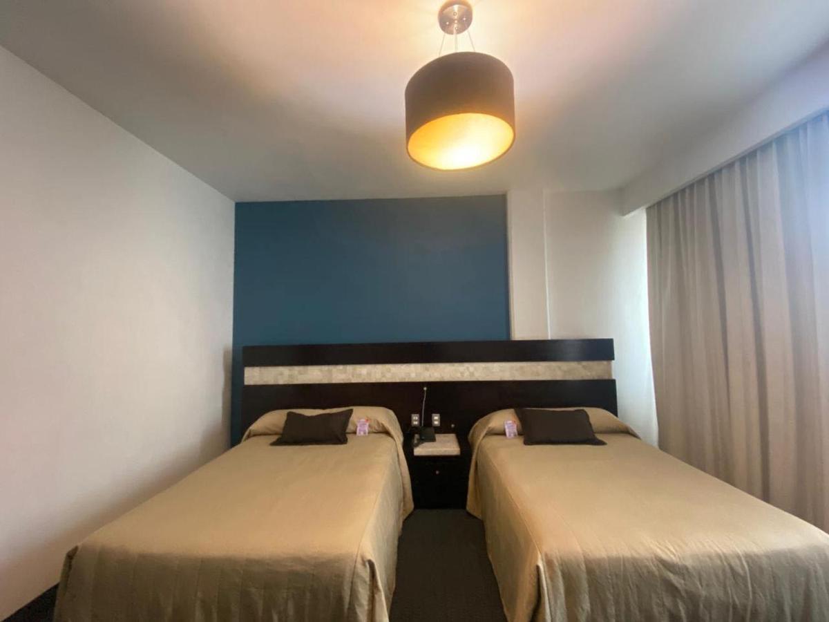 Hotel Real Rex León de los Aldamas Extérieur photo
