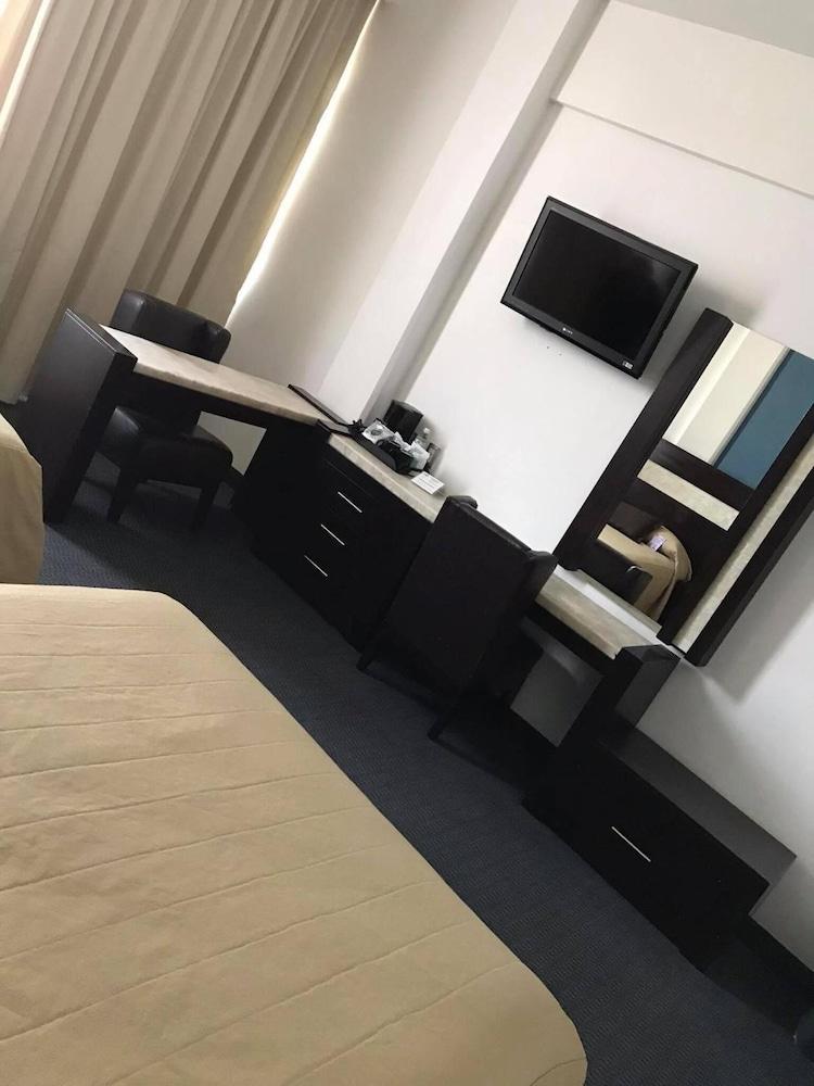 Hotel Real Rex León de los Aldamas Extérieur photo