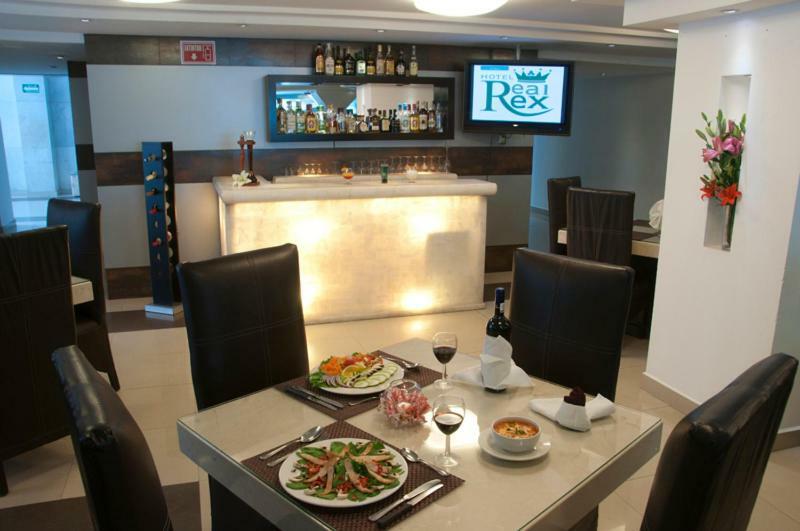 Hotel Real Rex León de los Aldamas Extérieur photo